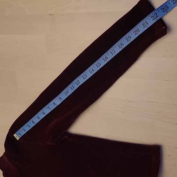 LIKE NEW Zara Thick Chenile Feel Deep Red Long Sleeved Mock Neck Sweater - Picture 5 of 11